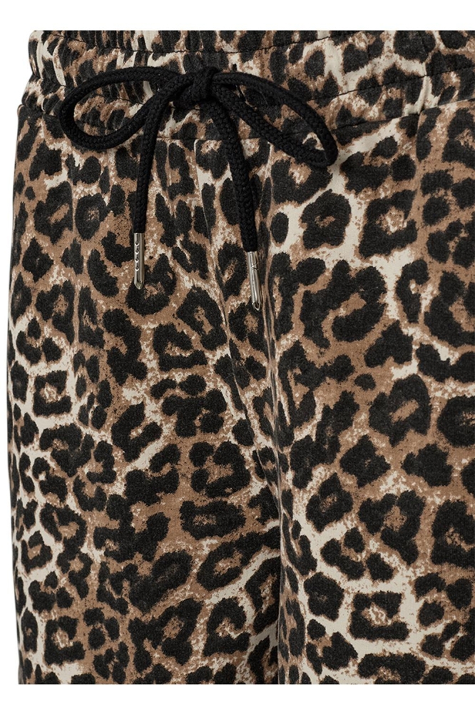 FQKASSY SHORTS 206000 BURRO W. BLACK